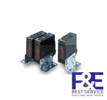 Cảm biến quang Omron E3JM-DS70M4-G