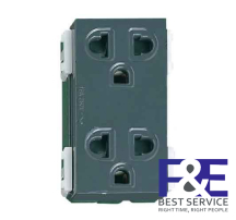 Ổ cắm đôi có màn che và dây nối đất Panasonic WEV1582H