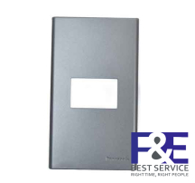 Mặt cho 1 thiết bị Panasonic WEV68010MH