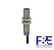 Cảm biến Schneider XS512B1DBL2