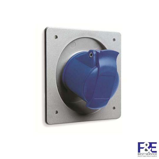 2CMA193218R1000 &#8211; Ổ cắm công nghiệp ABB 216RAU6