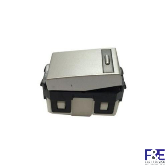 Công tắc Panasonic WEG55317MW