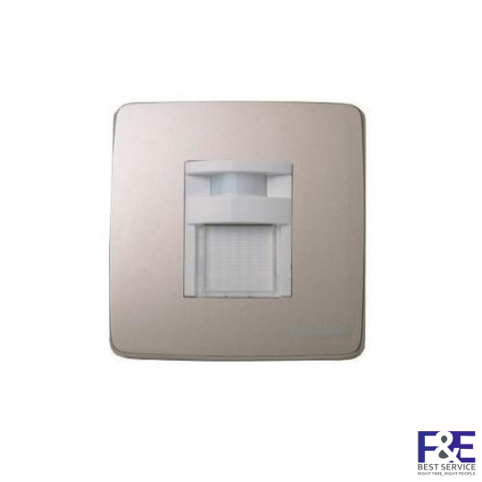 Đèn gắn tường soi lối đi Panasonic WMT707MYZ-VN