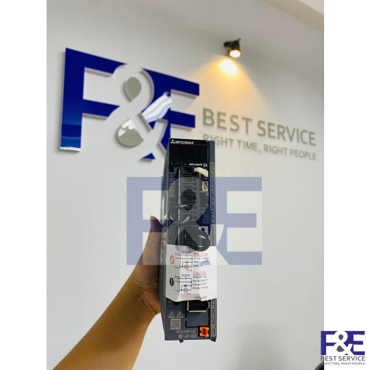 BỘ ĐIỀU KHIỂN SERVO DRIVER MITSUBISHI MR-J4-40A