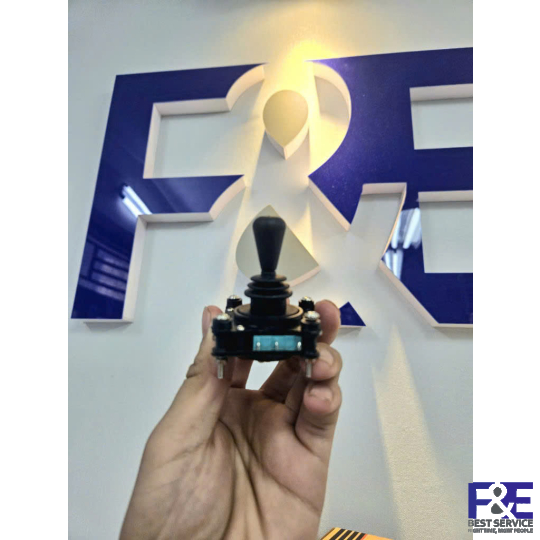 Cần gạt chữ thập HKF-CV4-YQ-04R2G Hokacn Electric