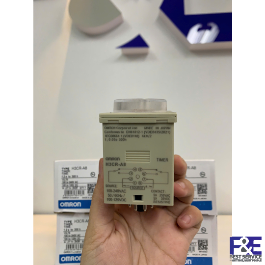 Bộ định thời đa chức năng Omron H3CR-A8 AC100-240/DC100-125OMI 