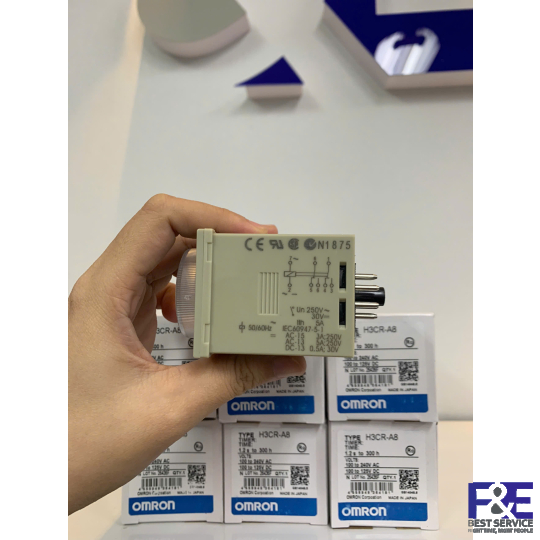 Bộ định thời đa chức năng Omron H3CR-A8 AC100-240/DC100-125OMI 